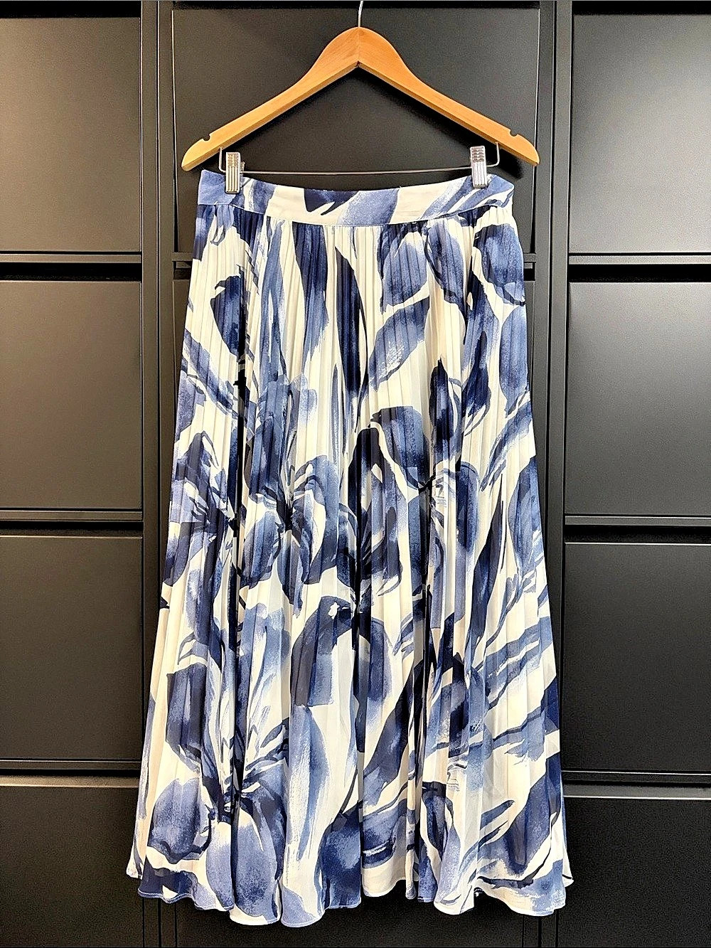 Ever New Abstract Print Maxi Skirt Blue & White